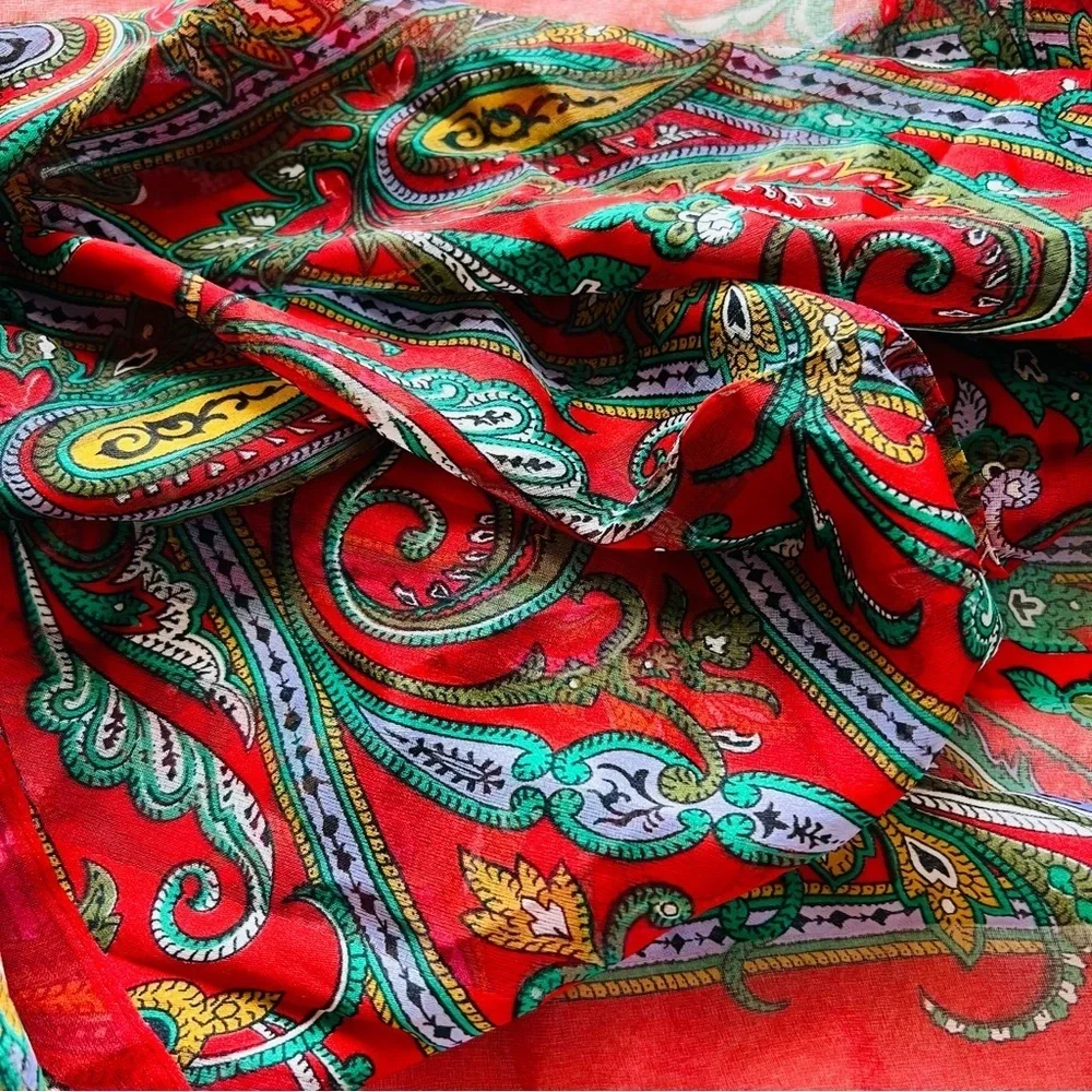 34”x34” Vibrant Paisley Scarf